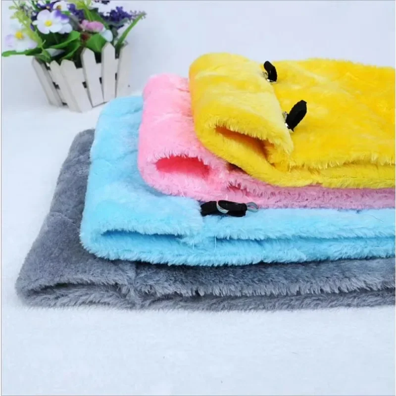 Fashion Pet Bird Parrot Cages Warm Hammock Hut Tent Bed Hanging Cave for Sleeping and Hatching Bird Tent  House Bird Cage