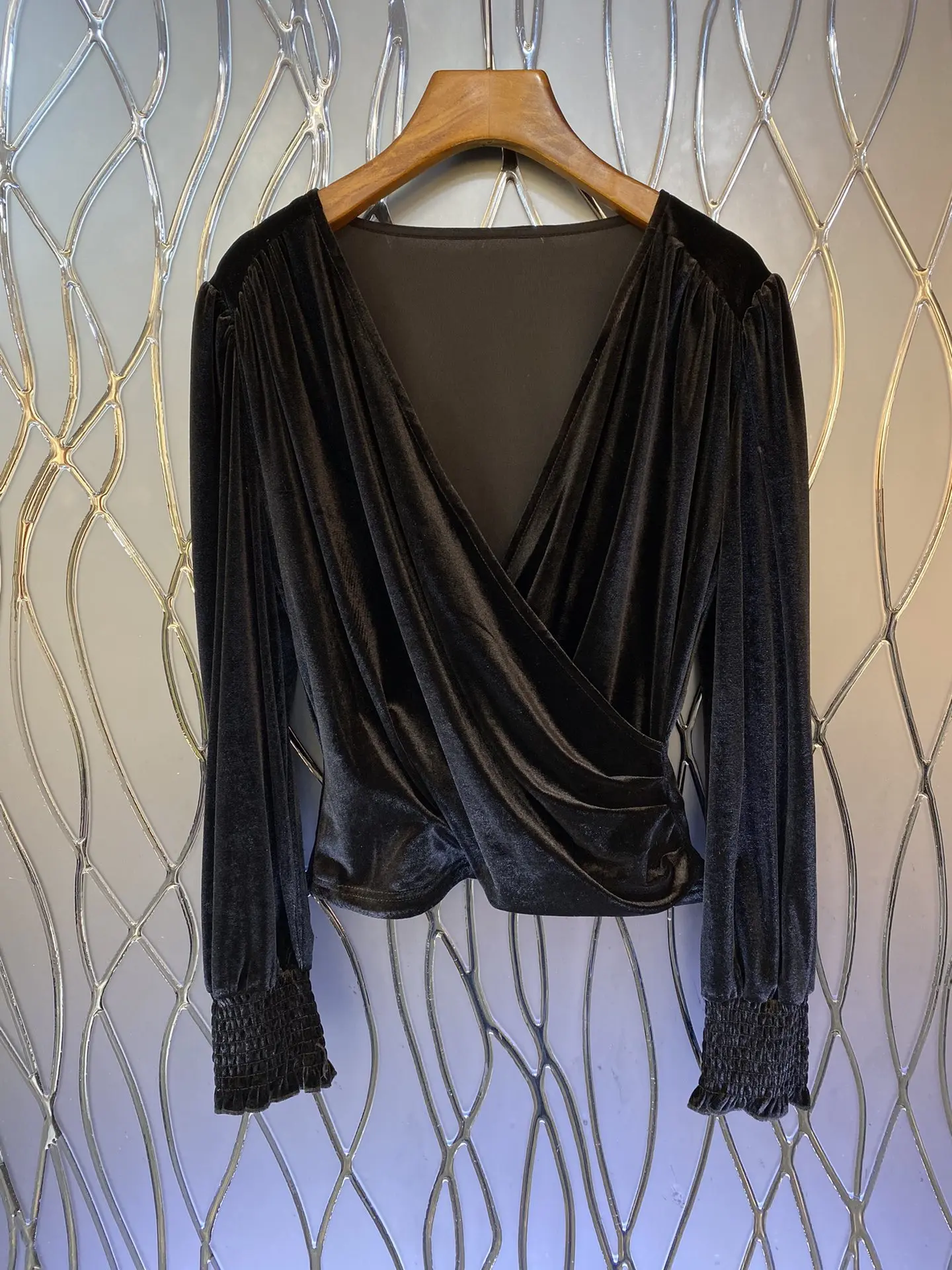 

2023 Autumn/Winter Fashion New Women's Clothing Velvet Top 0912