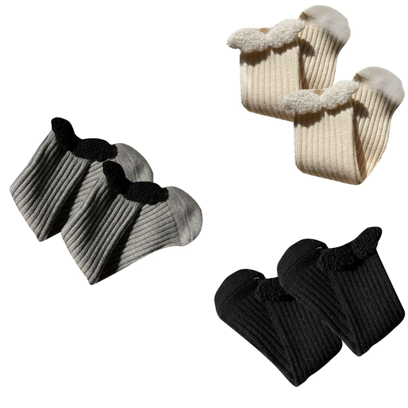 

Lambswool Angel Wing Socks Short Floor Socks Fashionable Lovely Ankle Socks