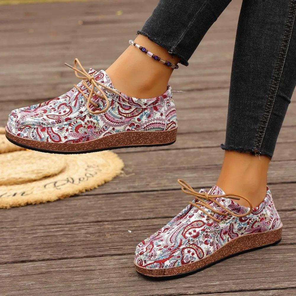 Spring 2025 Women's Printed Canvas Shoes Flat Platform Casual Toe Loafers Breathable Autumn Fashion Sneakers