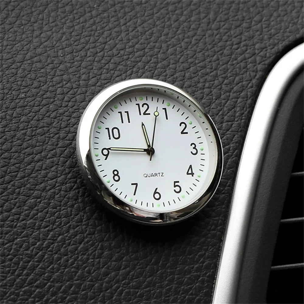 Wunderschone Uhr Fur Auto Fotos