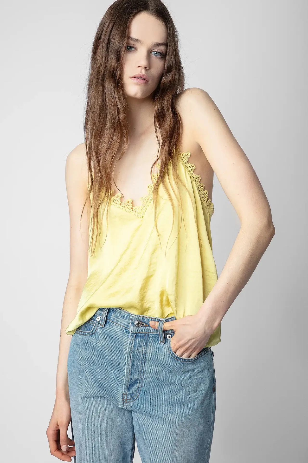 

2023 Women Tops New Lace Tank Top Woman Camis Solid Color Casual