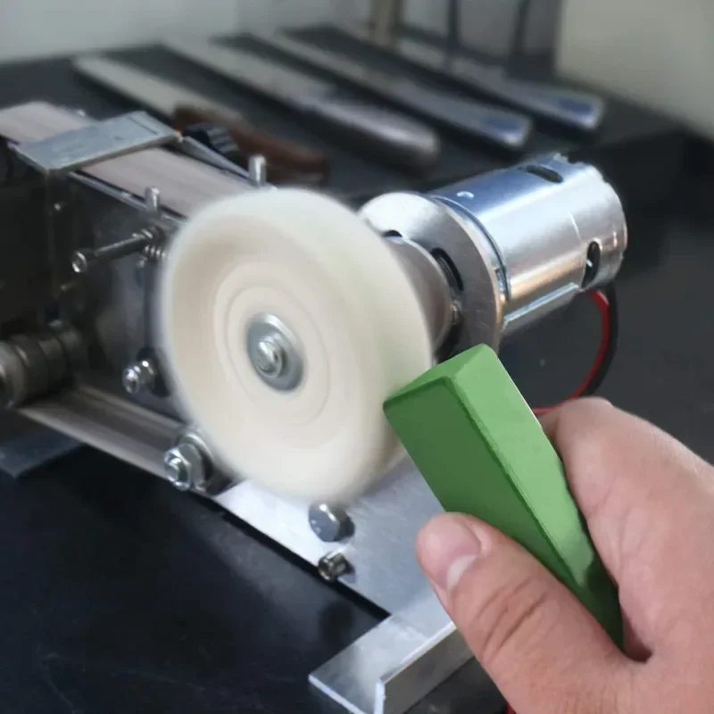 1pc Compound Green Polishing Paste Abrasive Paste Metals Polishing Wax Paste Chromium Green Oxide Grinding Paste 4 1pc Compound Green Polishing Paste Abrasive Paste Metals Polishing Wax Paste Chromium Green Oxide Grinding Paste - Image 4