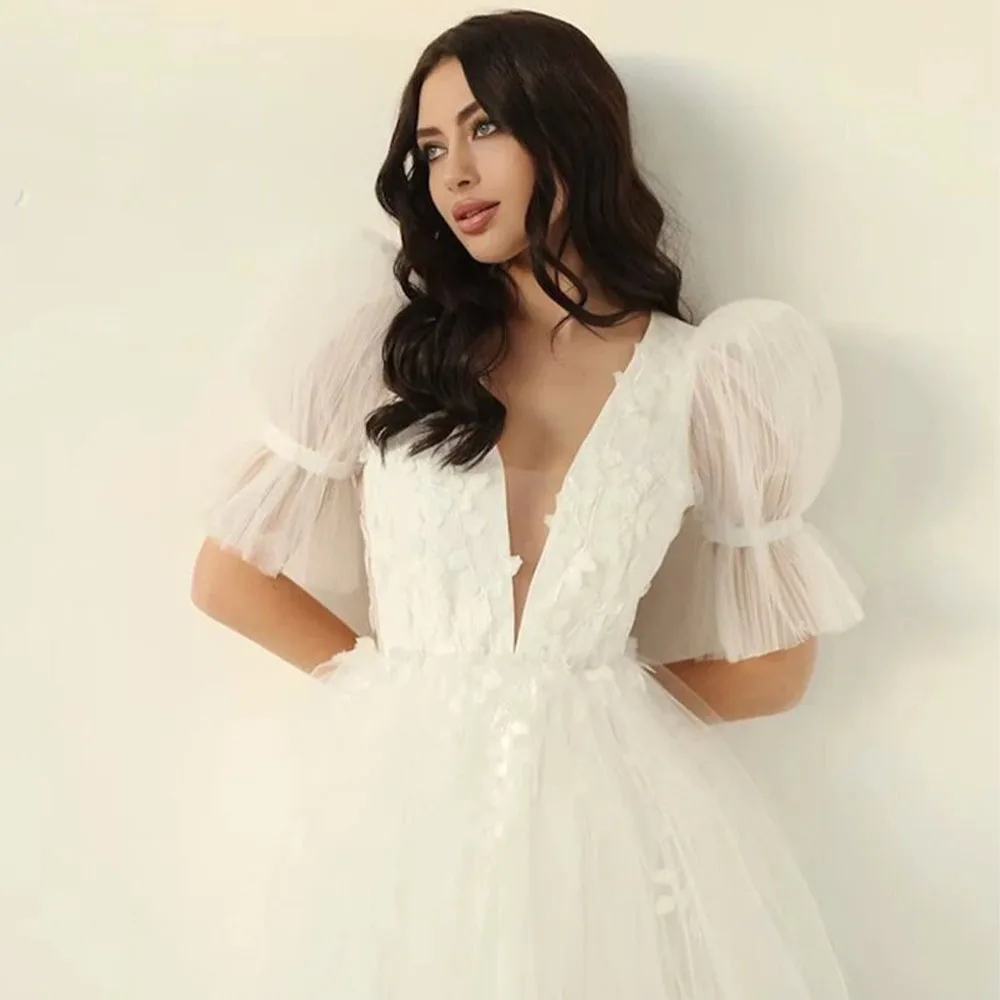 

Boho Mini Wedding Party Dresses 2023 Deep V Neck Lace Short Bride Dress Backless Puff Sleeves Lovely Bridal GownCL-383