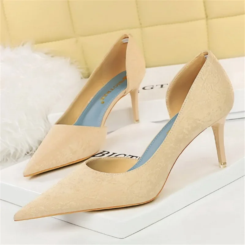 

Women 7cm 10.5cm High Heels Pumps Lady Green Luxury Designer Stiletto Medium Low Heels Nightclub Plus Size Hollow Shoes