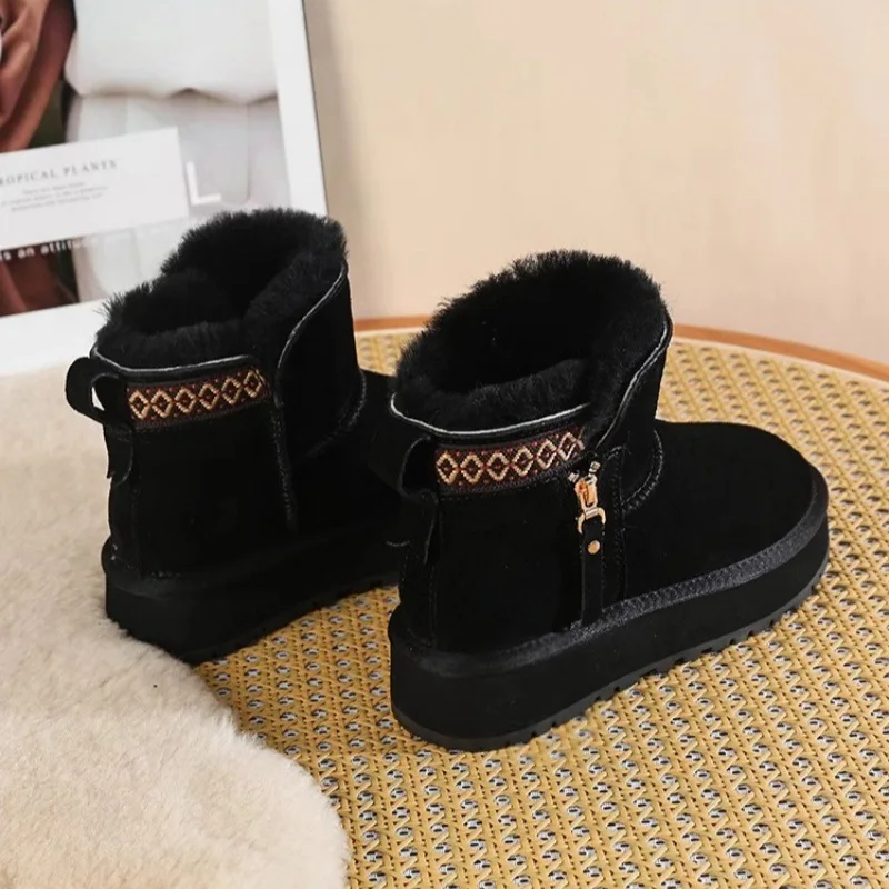 Fashion Winter Velvet Padded Warm Thick Soled New Women'S Snow Boots Zipper Short Boots Wearing Cotton Shoes