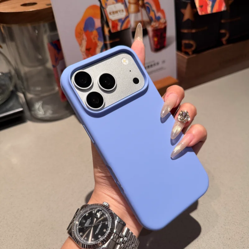 Magnetic Liquid Silicone Phone Case with Built‑in MagSafe and Microfiber Lining