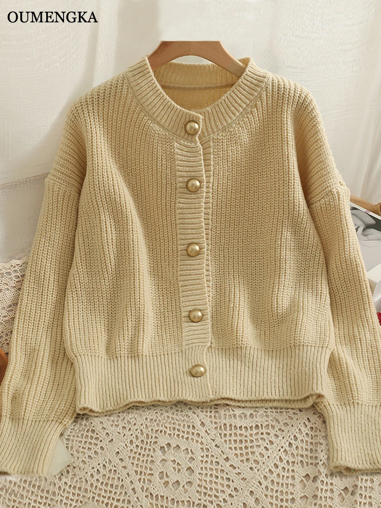 

Женский трикотажный кардиган с круглым вырезом и длинным рукавом