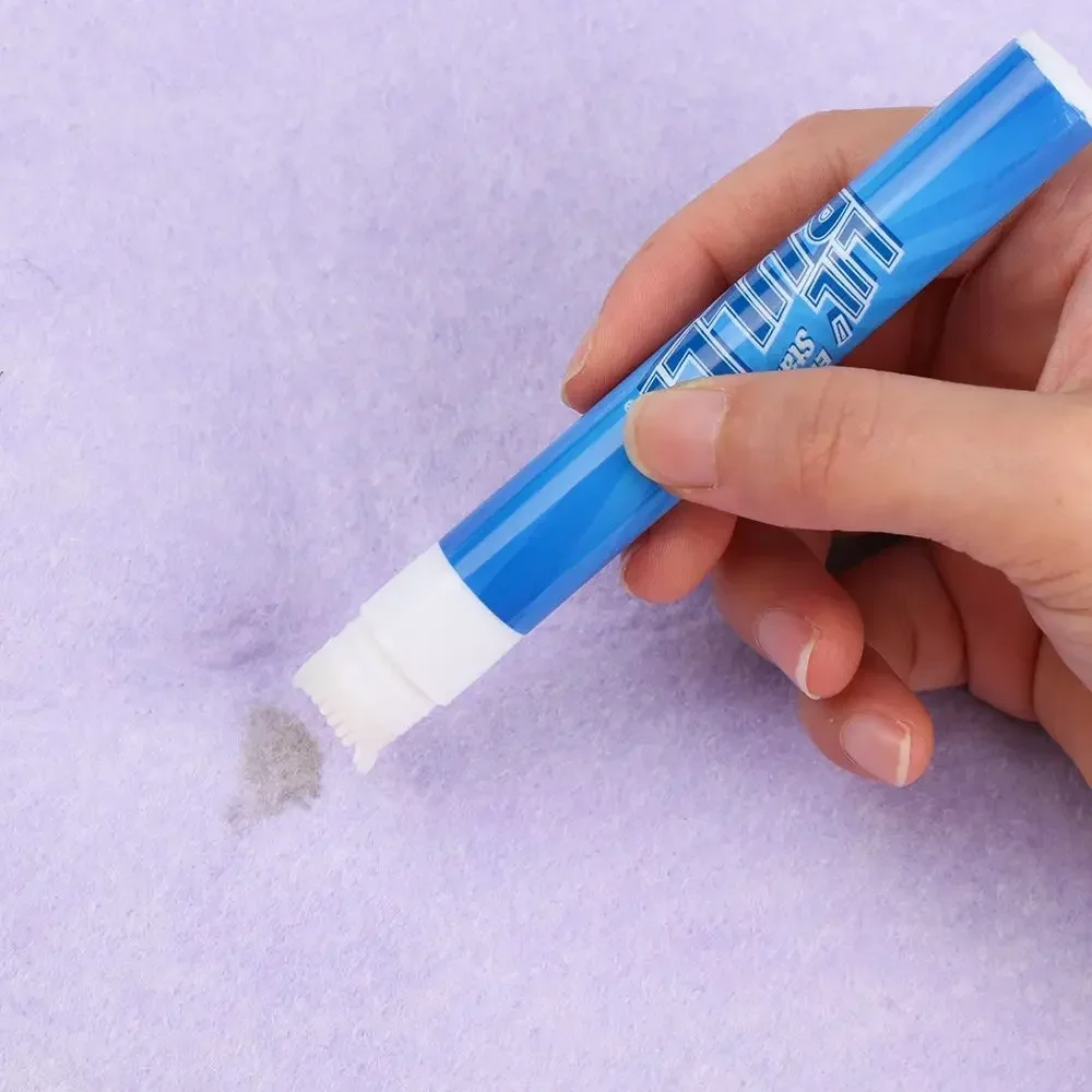 Portable Cleaning Brushes Clothes Instant Stain Remover Pen Grease Detergent Emergency Decontamination Cleaning Stick stain remover spray