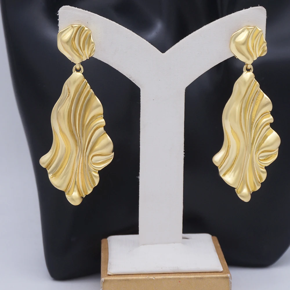 Dubai Gold Color Earrings Long Drop Copper Earrings For Women Hollow out Round Earring Daily Wear Gift Party Gift