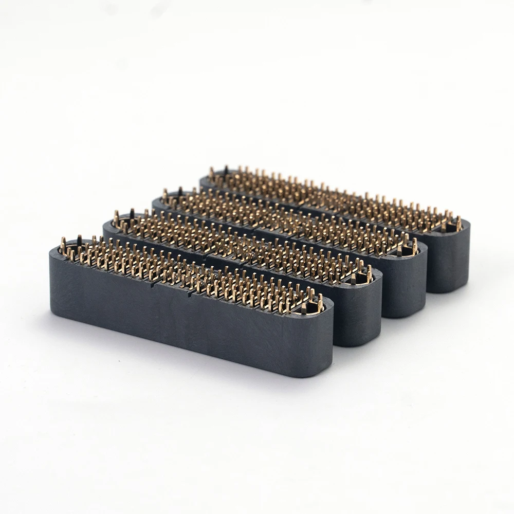 Détail des connecteurs de la carte d'interface batterie DJI T30 T40 T20P T50 T25, prête à être installée.