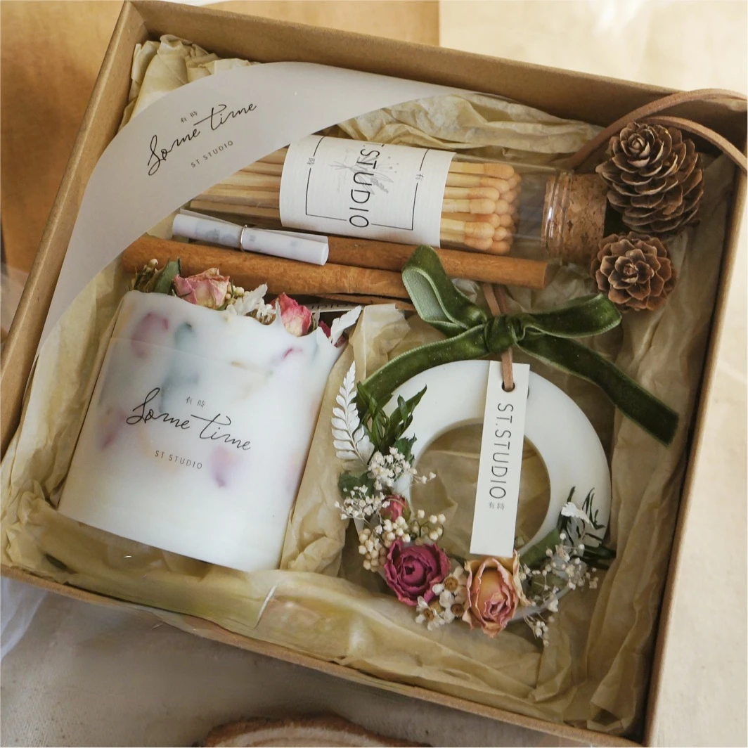 Wedding Gift Ideas For Friends, Gift Box Ideas