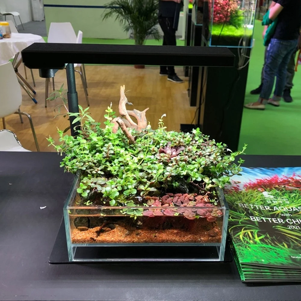 2022 Chihiros C2 Full Spectrum C2 RGB Aquarium LED Light with Bluetooth Controller Built-in Suite for Mini Nano Aquatic Tanks