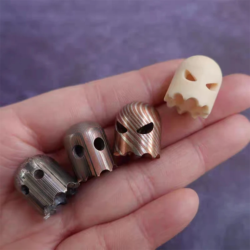 

Damascus Ruifen Copper Horse Knife Beads EDC Tools Fidget Spinner Sliders Haptic Coins Survival Paracord EDC Gadgets Accessories