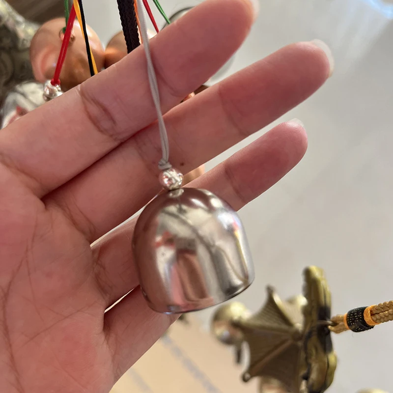 1PC 28mm Copper Bells Outdoor Wind Chimes Mini Brass Bell Christmas Metal Pendant Door Bell Diy Craft Wind Chime Brass Home Garden Decorations Accessories