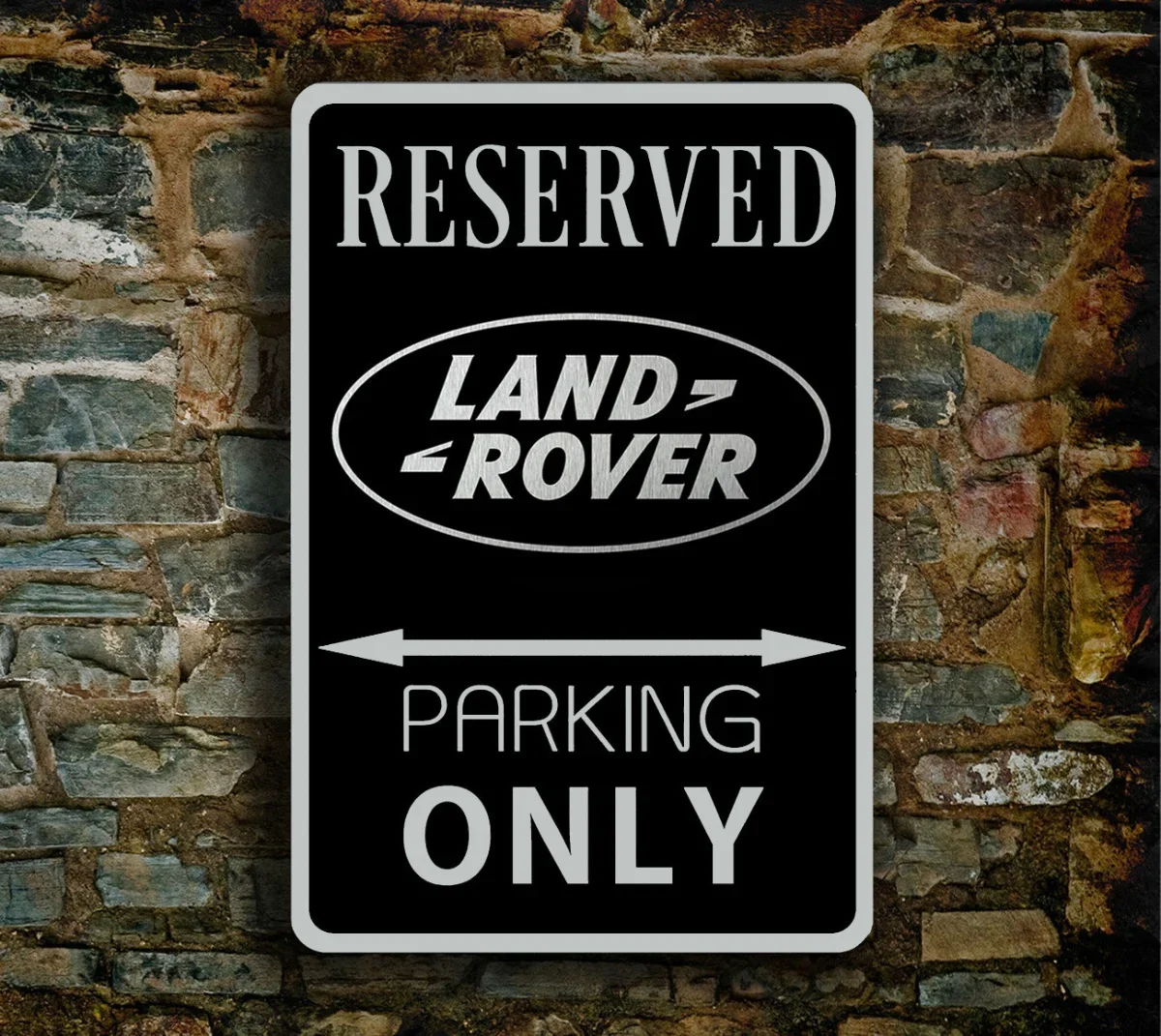

Модный Land Rover, стояночный только знак, металлическая фотография