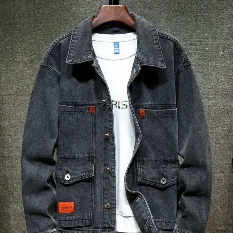thumbnail image 1 of Chaqueta vaquera gris para hombre, con botones, azul, para otoño, precio económico, estética elegante, Joker, original, Corea, estilo rock bajo, 1 of 5