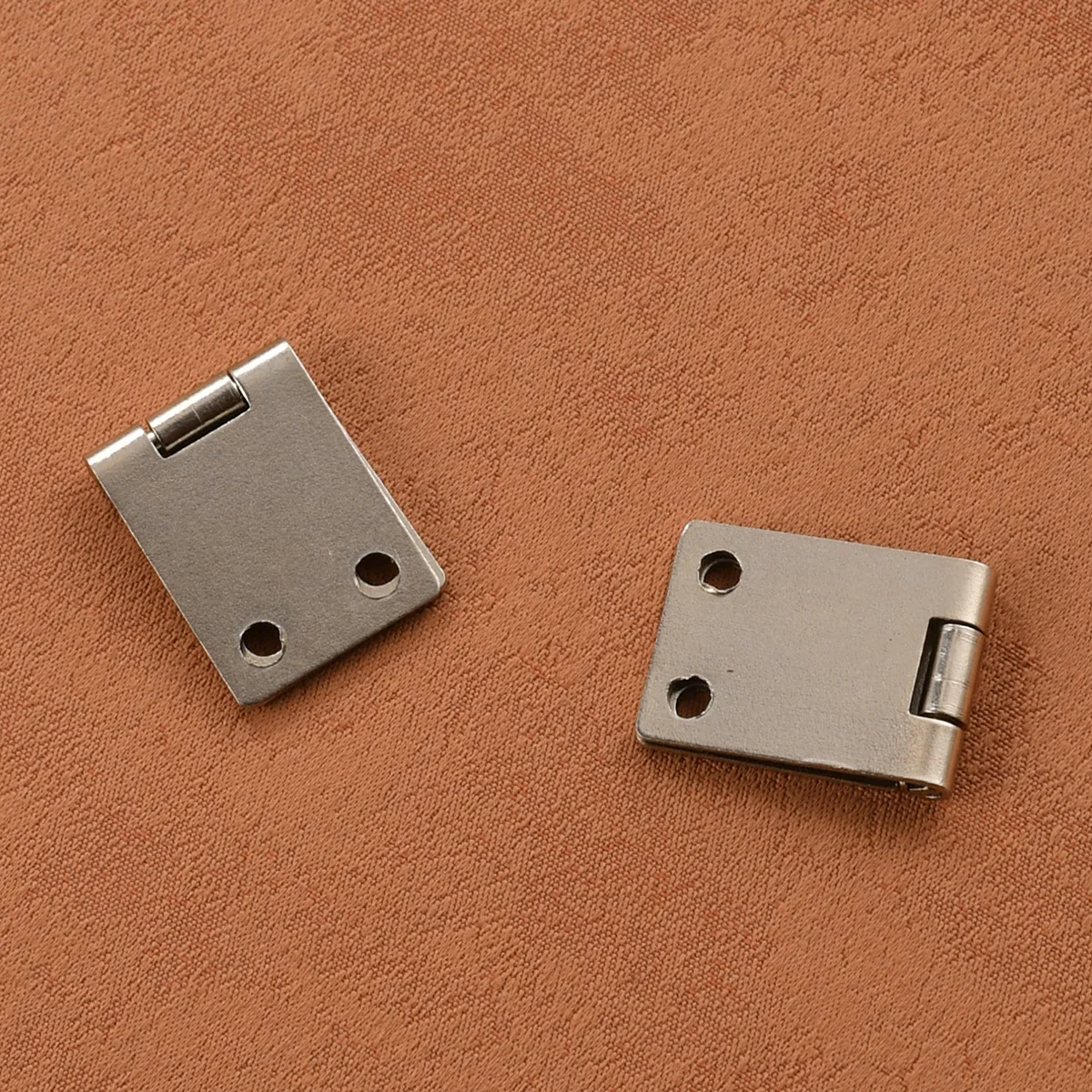 Hinge mini flat iron material gift box, kitchen door and window folding movable leaf household hardware accessories