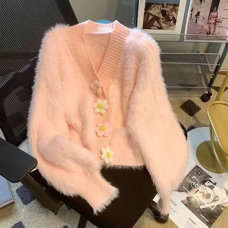 

2023 Cardigan Women's Sweet and Cute Pink Flower Button V-neck Sweater Women's Winter Warm Plush Cardigan Top