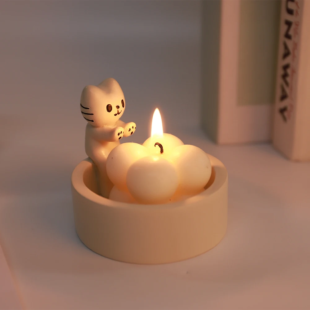 Cartoon Kitten Candle Holder Resin Tabletop Cartoon Cat Decor Creative Kitten Warming Paws Candlestick Gift For Cat Lover