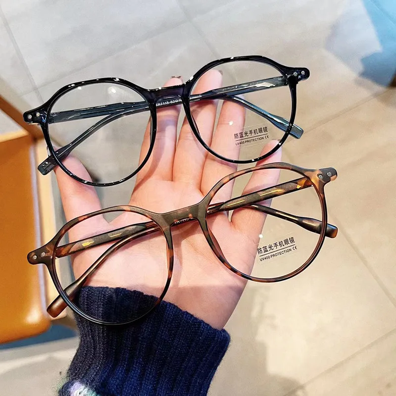 Blue Light Blocking Eyeglasses Frame Fashion Style Round Shape Glass Frames for Men Women TR90 Material Female Glass