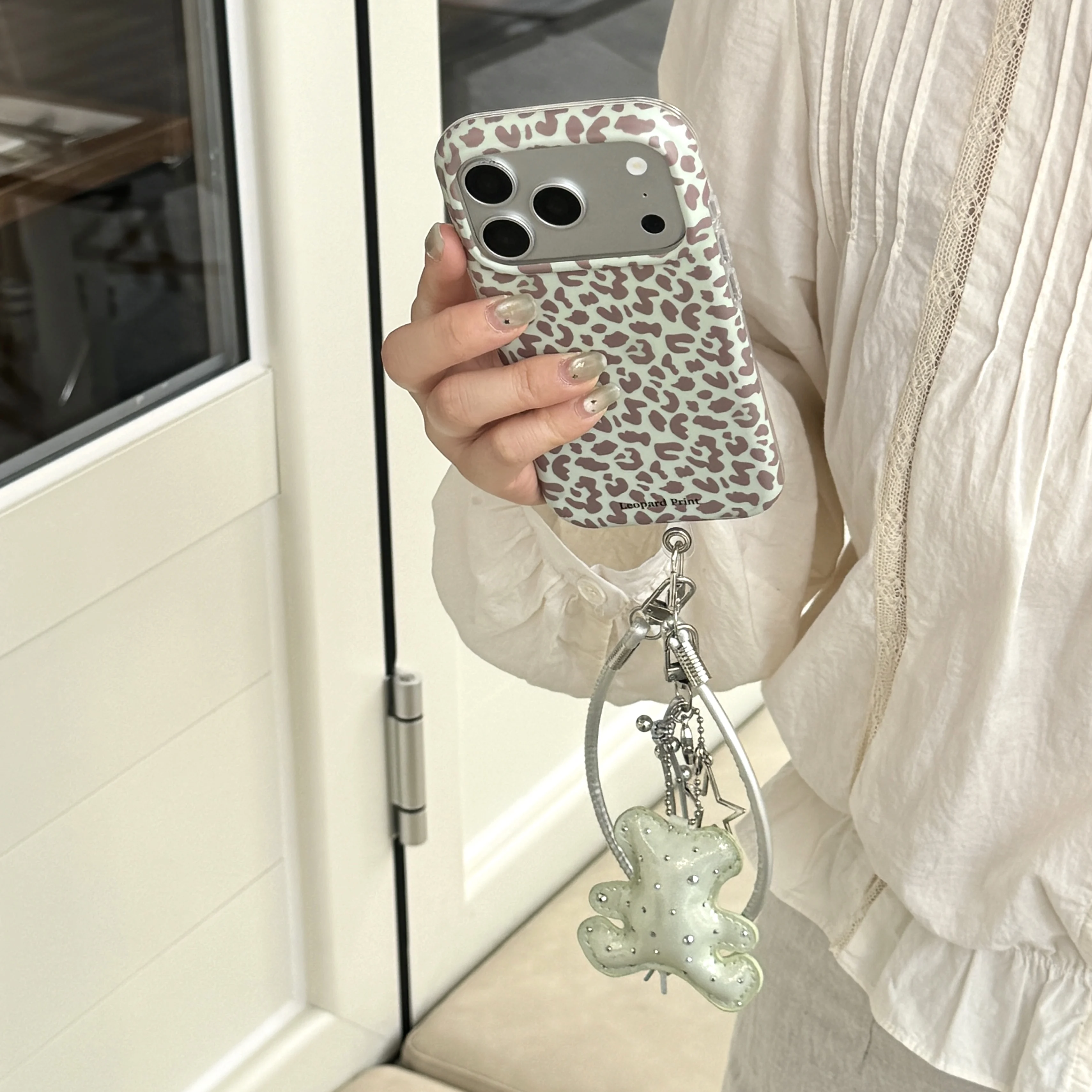 Retro Mint Green & Pink Leopard Print Matte Phone Case with Bear Star Lanyard