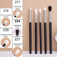 Makeup Eyeshadow Brushes Flat Eye Shadow Shader crease Blending Brushes Goat Hair Eye Shadow Liquid Cream Powder Make Up Tool 1