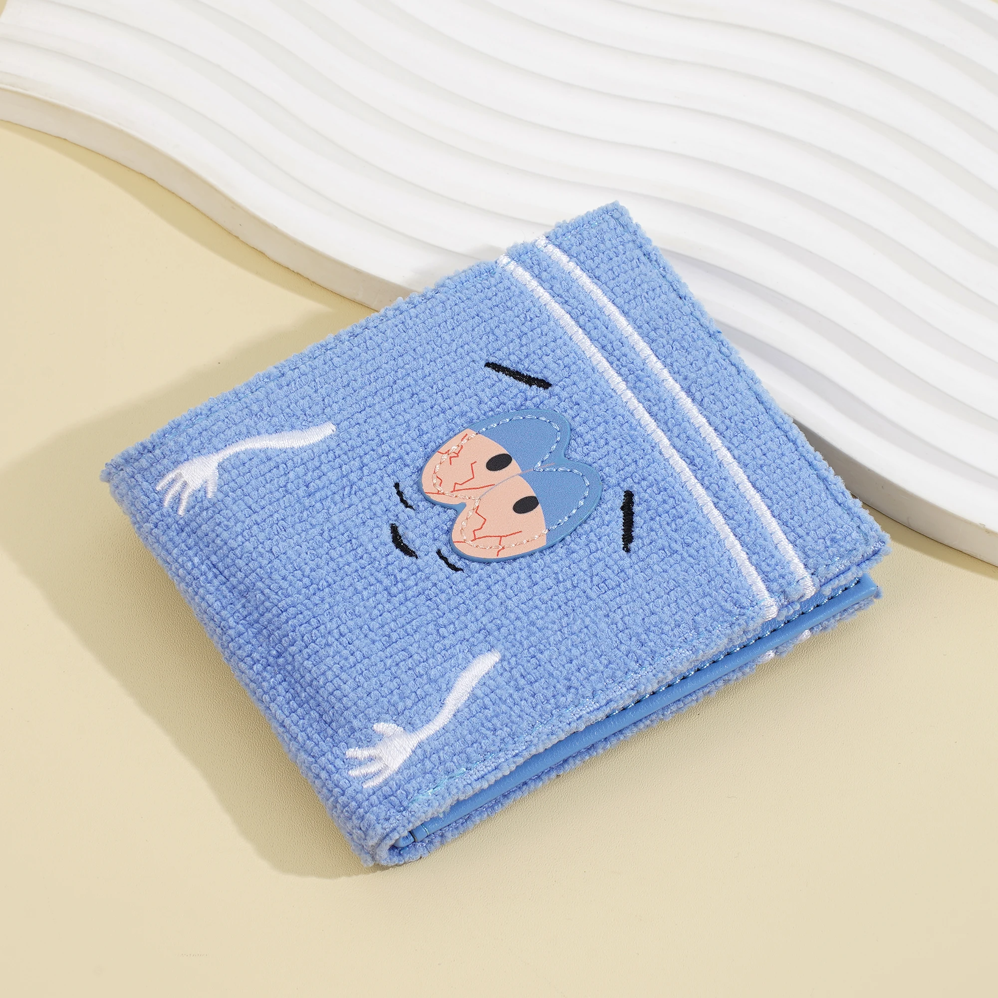 Portafoglio in Peluche a Forma di Cartone Animato per Donne, Superficie Morbida e Soffice con Chiusura a Zip, Portamonete in Pelle PU, Regalo Casual e Carino per Ragazze - immagine 5