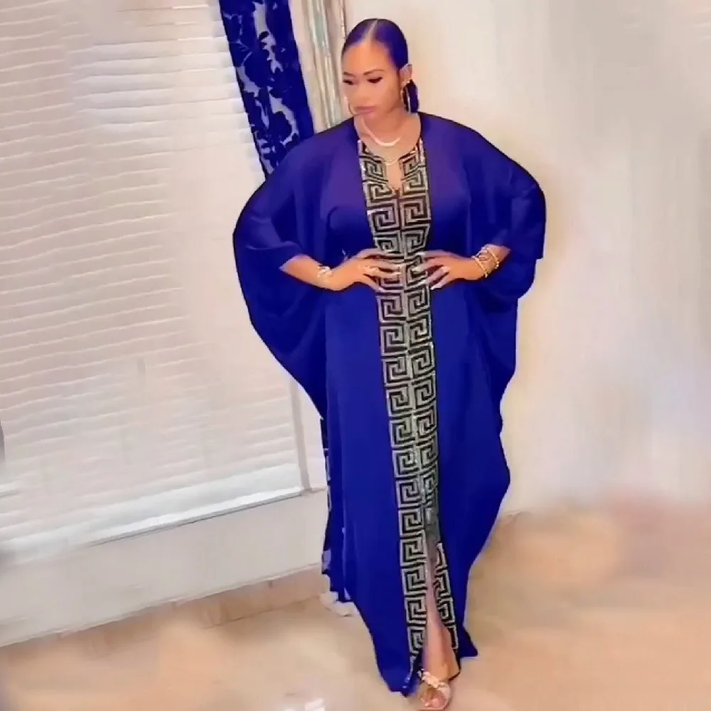 

2023 African Women's Dress Plus-size Bat-sleeve V-neck Robe Rayon Hot Diamond ML103Q102