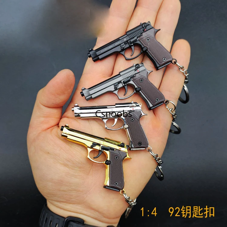 

1:4 Metal Pistol Mini Toy Gun Miniature Model Beretta 92 Keychain Pistola High Quality Collection Toy Birthday Gifts