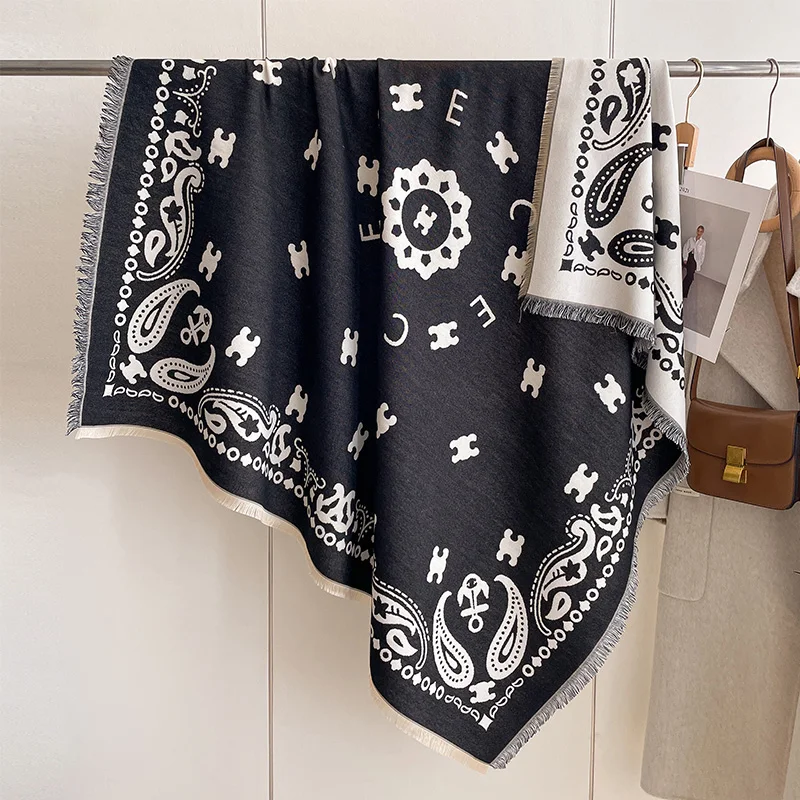 Fashion Paisley Cashmere Women Two-sided Scarf Winter Warm Shawl and Wrap Bandana Pashmina Female Foulard Square Thick Blanket