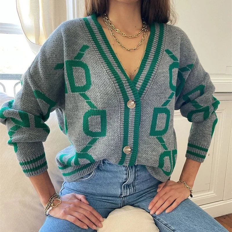 

Autumn and Winter New Women's Knitted Cardigan Women Long Sleeve Loose Jacquard Knitted Coat Sweater Cardigan