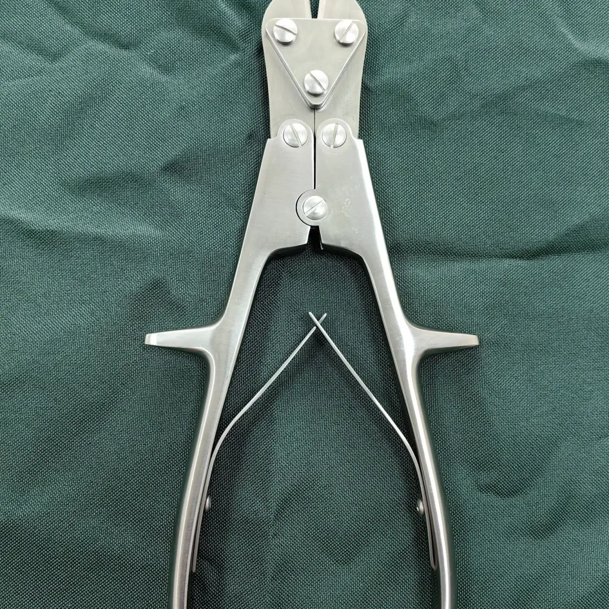 

Orthopedic Surgical Instruments Medical Needle Scissors Wire Clippers Cutting Forceps Small Force Scissors Bone Kirschner Pliers