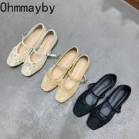 2025 Spring Lace Women Mary Jane Shoes Fashion Shallow Buckle Female Street Style Breathable Flats Shoes 2