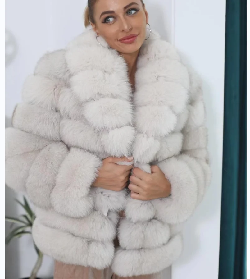 Women's Real Fox Fur Jacket with Large Lapel Detachable Sleeves Warm Stylish Winter Coat Fashionable Animal Skin Outerwear