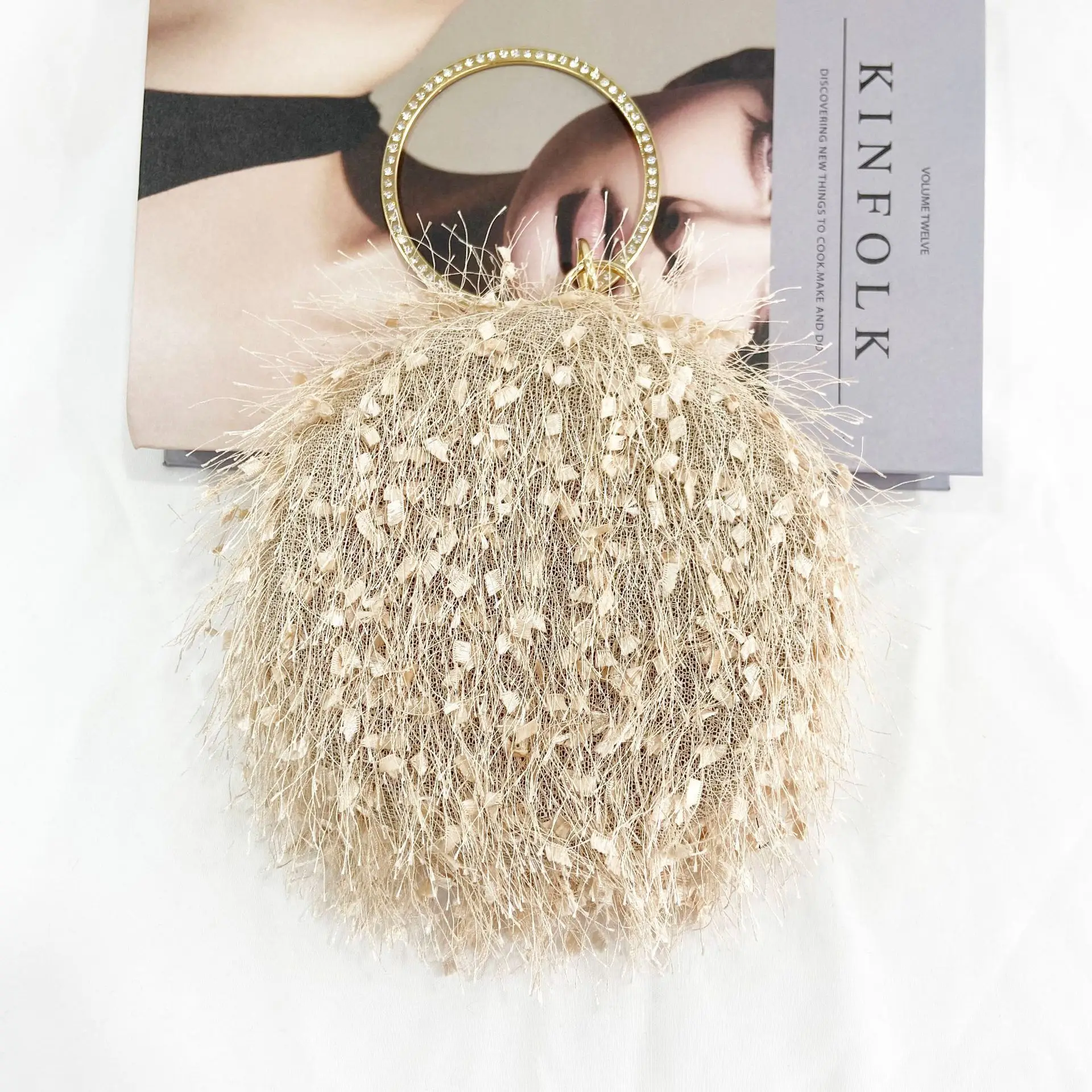 2022 new hand-made small round bag handmade furry evening bag one shoulder dress evening wedding wedding banquet bag