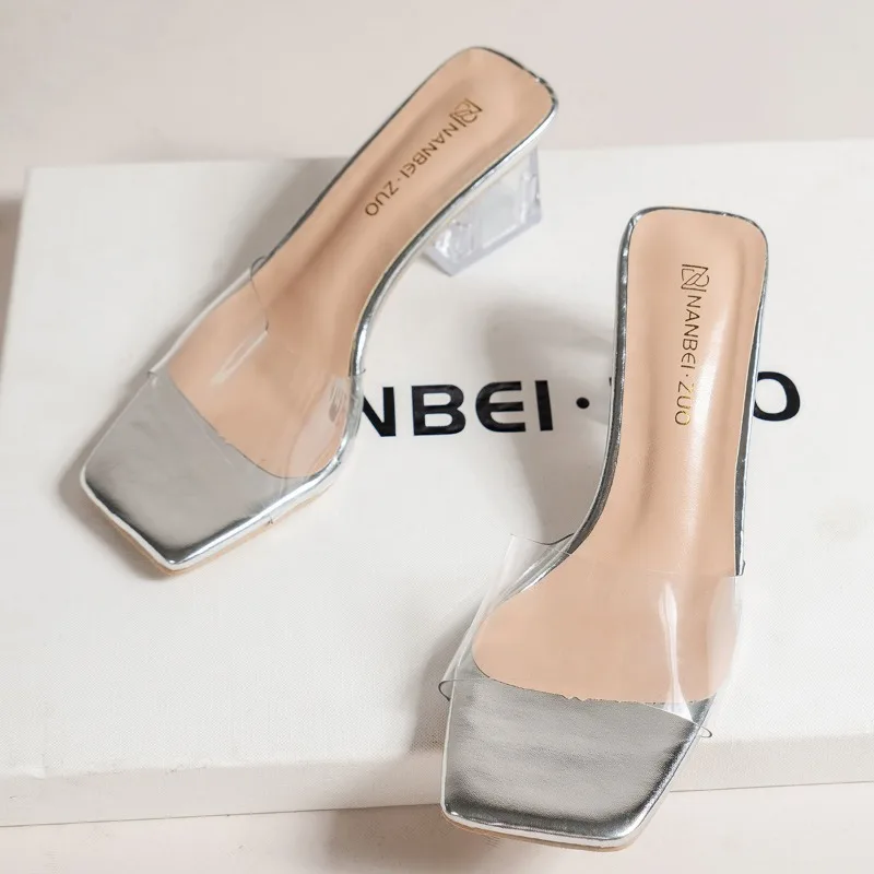 Summer New Square Headed Water Diamond Transparent PVC Crystal Thick Heel Slippers for Women's Sandals for Outwear T2
