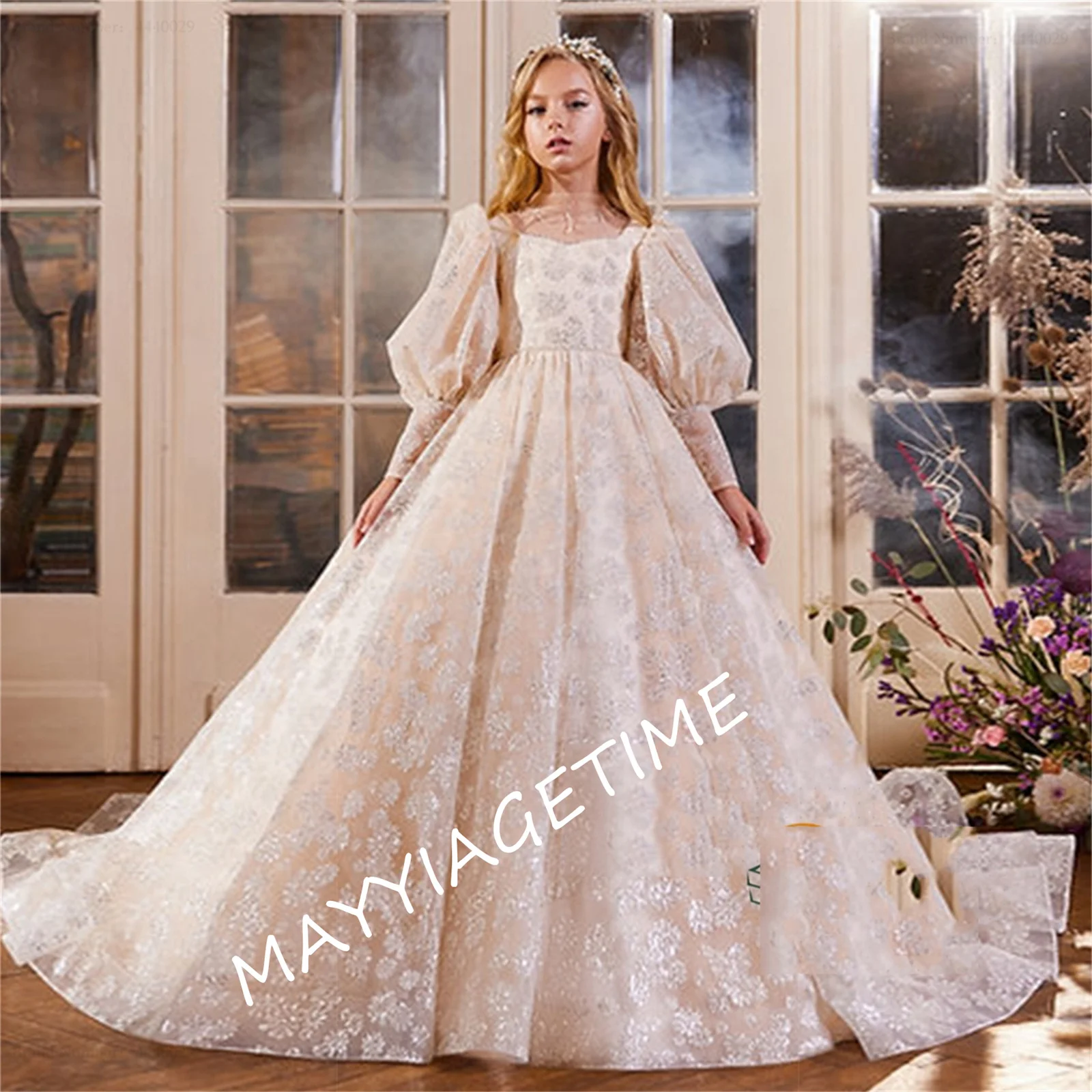 

Full Scoop A Line Flower Girl Dresses New Summer Sequined Full Sleeve Sweep Train Organza 2023 فساتين اطفال للعيد Communion