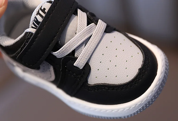 2025 Fashion Cool Baby Casual Shoes Solid All Seasons Infant Tennis 5 Stars Excellent Toddlers Classic Girls Boys Sneakers Se746859ef998474eac2162464a2f8421B