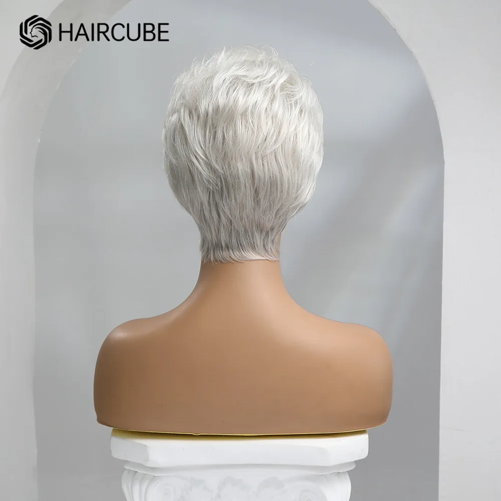 Perruque synthétique mixte gris argenté pour femmes, coupe Pixie courte, bouffante avec frange, résistante à la chaleur