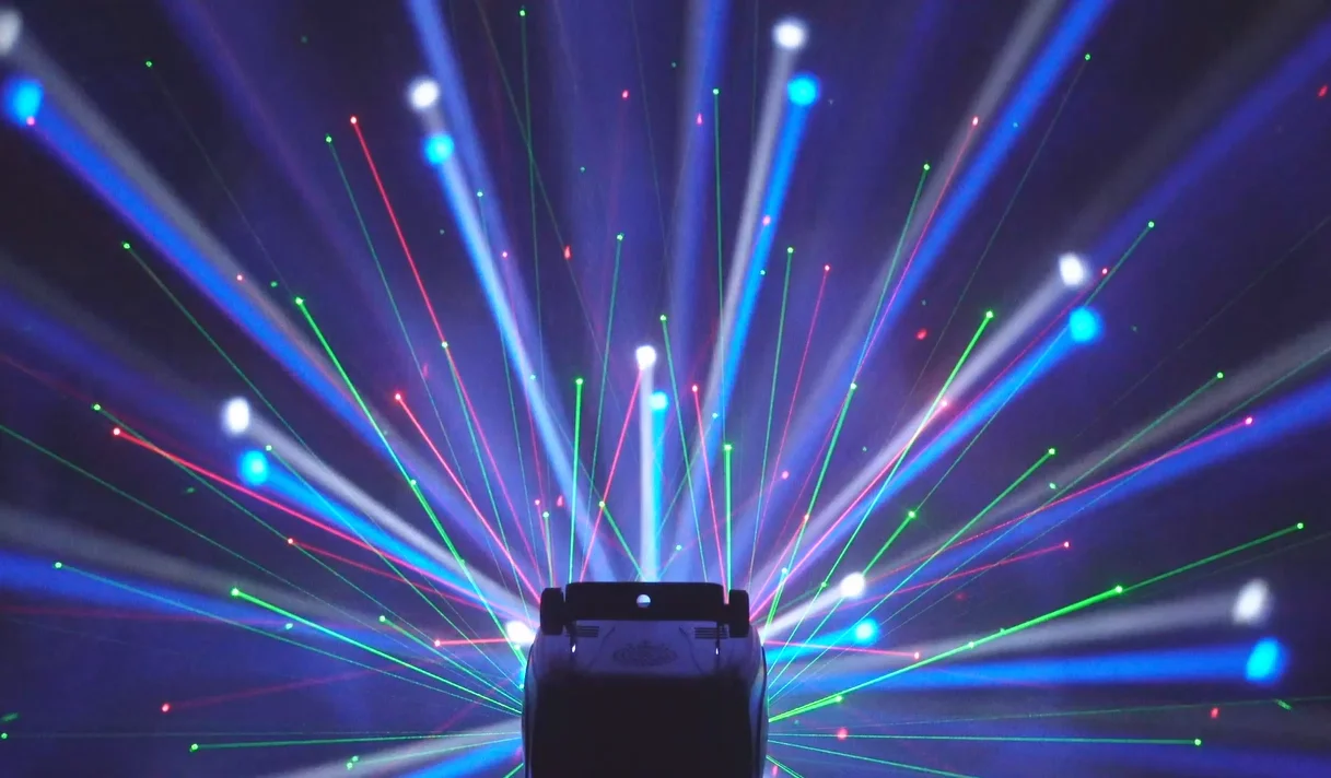 LED 120W Dj Disco Ball Lights Strobe Stage Colorful Lights With Red and Green La