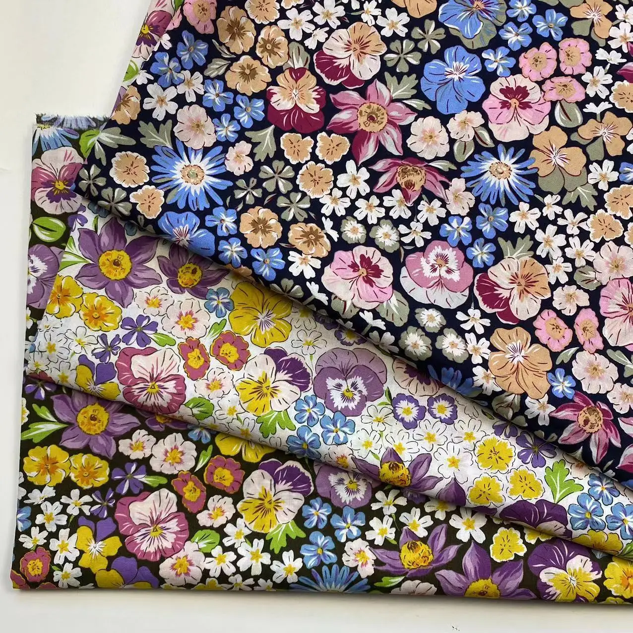 

Retro Pastoral Style Floral Cotton Poplin Fabric for Children's Clothing Women's Dress Diy Sewing Fabric