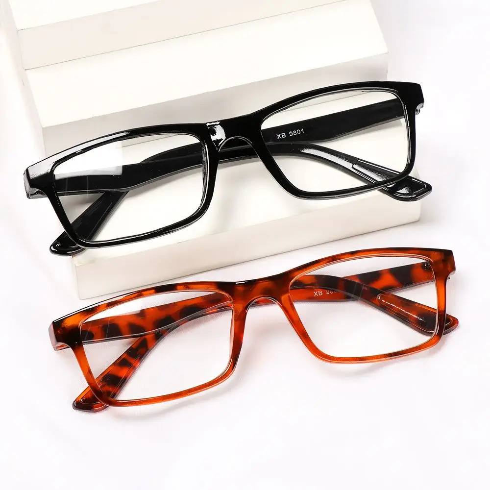 

1PC Ultralight PC Frame Reading Glasses Men Women Portable Presbyopic Eyeglasses High-definition Vision Care +1.0~+4.0