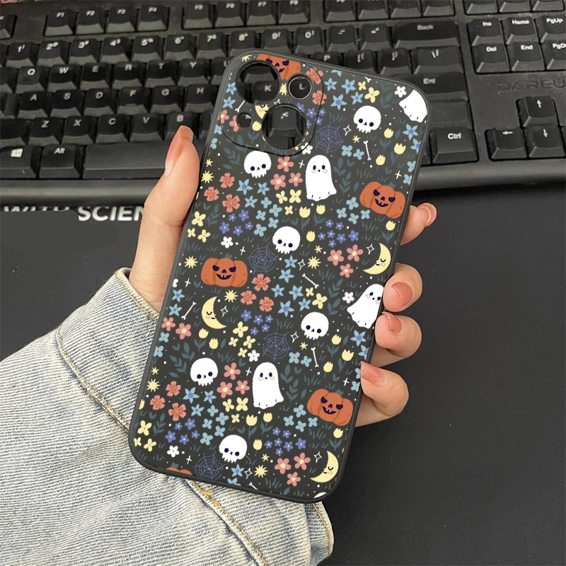 Adorable Cartoon Ghost & Pumpkin Silicone Phone Case - Halloween Edition
