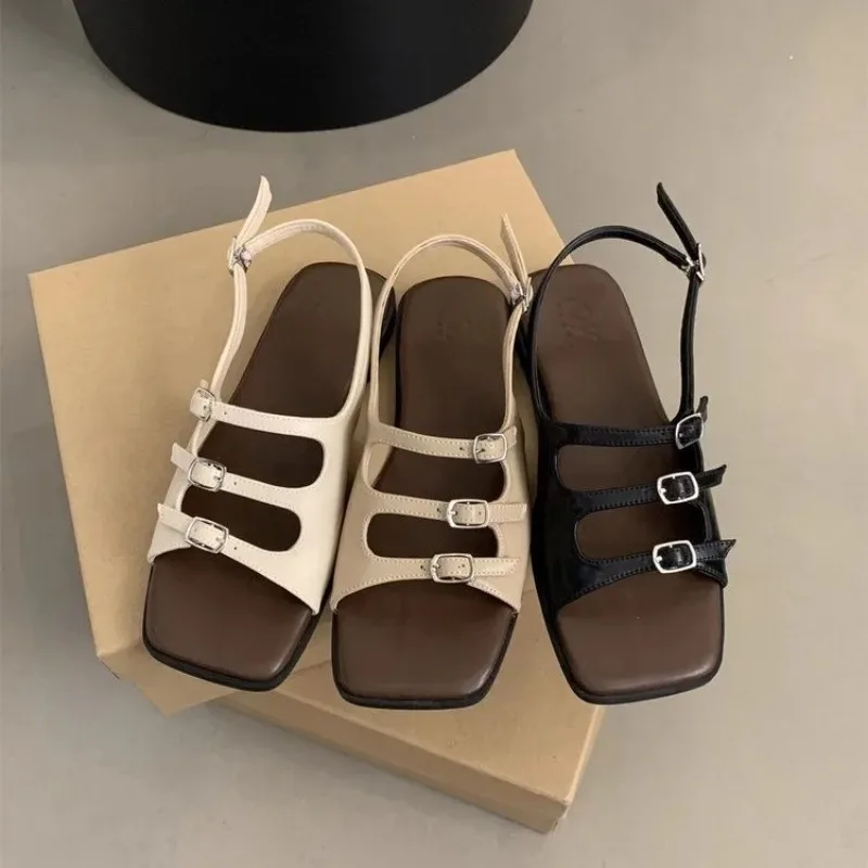 New Fashion Women Buckle Flat Sandals Retro Romen Beach Shoes Ladies Casual Peep Toe Soft Comfortable Sandalias
