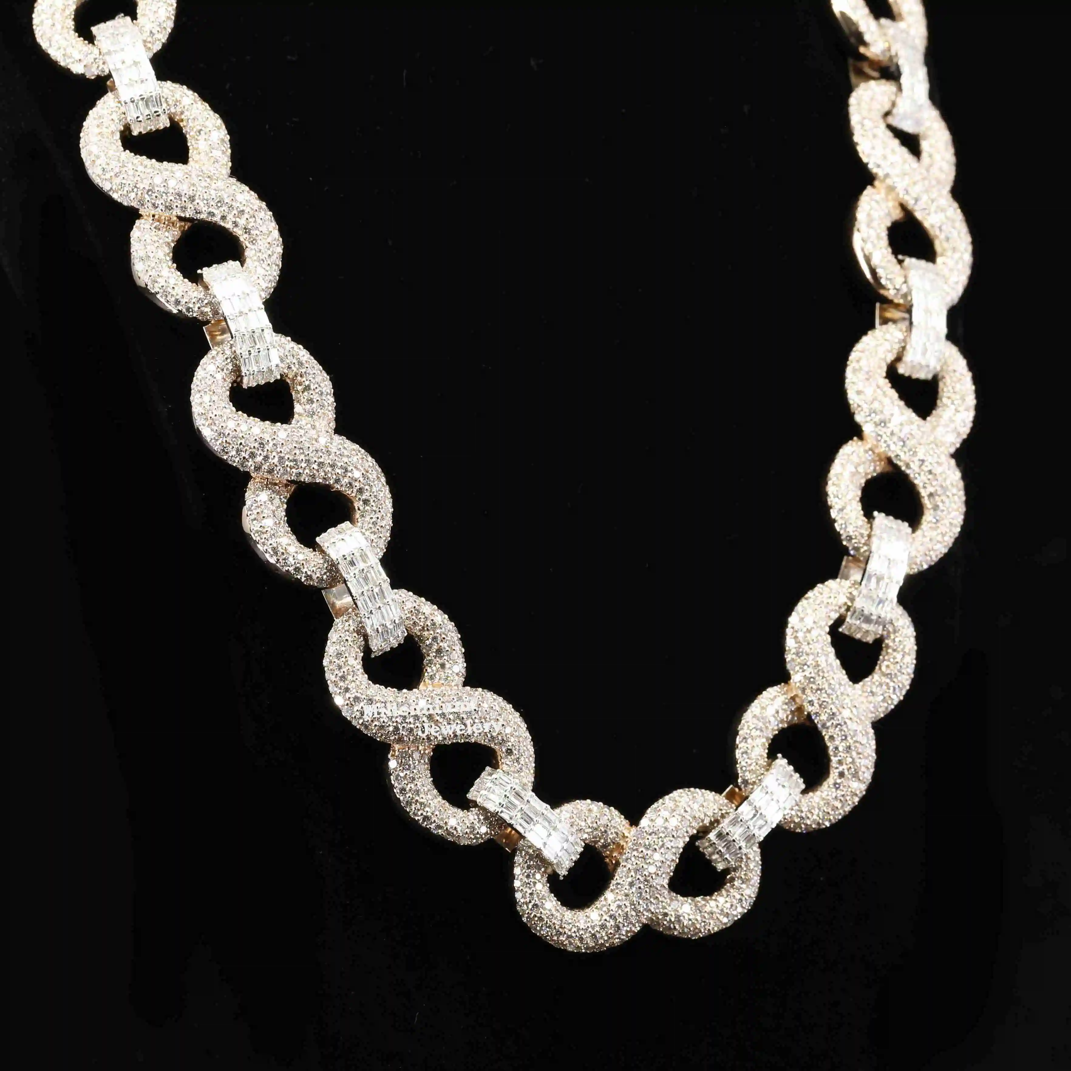 Deal 61.18 Carat Moissanite Hip Hop Cuban Chain 18" Inch Sterling Silver Made Chain for Fashionable Wearing