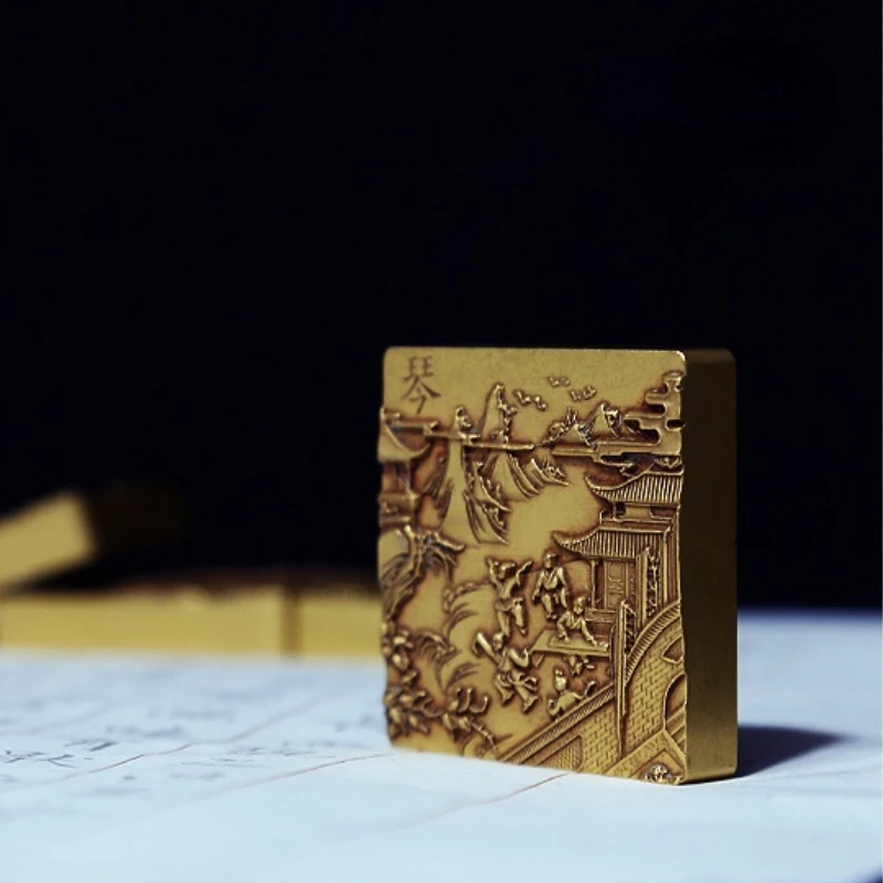 

Brass Paperweights Creative Metal Carving Craft Square Paperweights Chinese Ink Painting Calligraphy Paper Pressing Paperweights