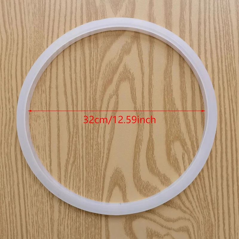 32cm