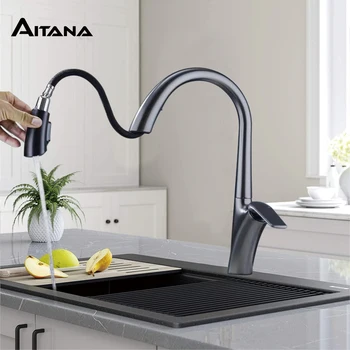 ก๊อกน้ำสำหรับห้องครัวทองเหลืองสีทองลายขนแปรงสุดหรูมีดีไซน์แบบดึงออกได้มือจับเดี่ยวแบบเย็นและร้อน2ฟังก์ชัน 2