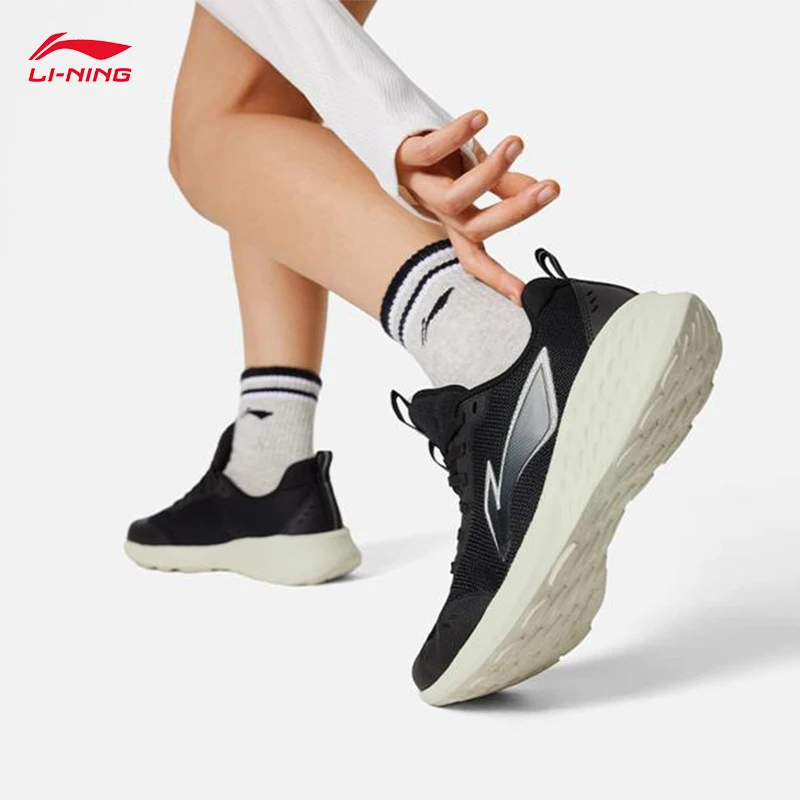 LI-NING Women LIGHTCLOUD Running Jogger Shoes Breathable Comfortable LiNing Stylish Retro Sneakers ARSV038